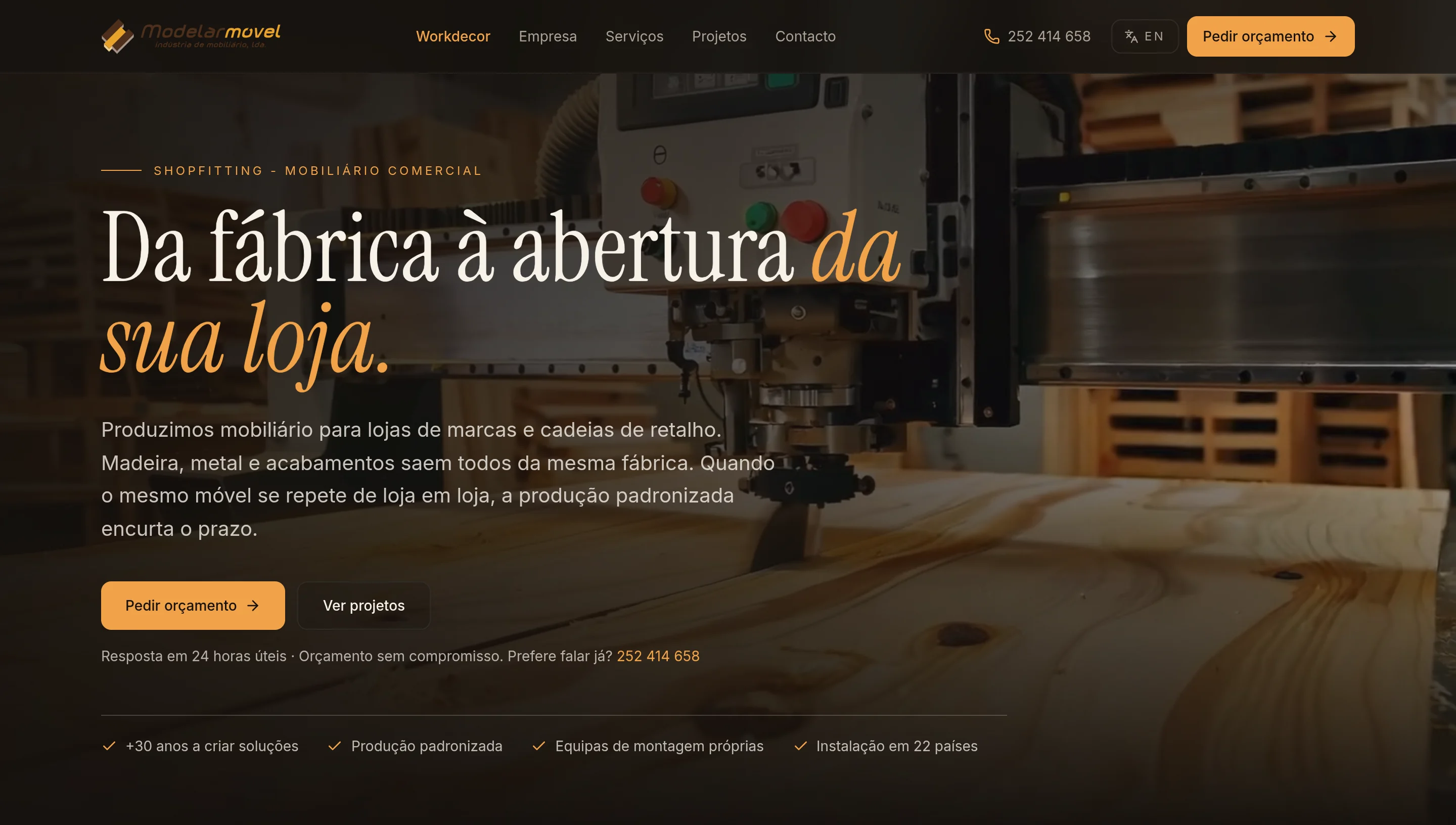Página inicial do website Modelarmóvel em computador